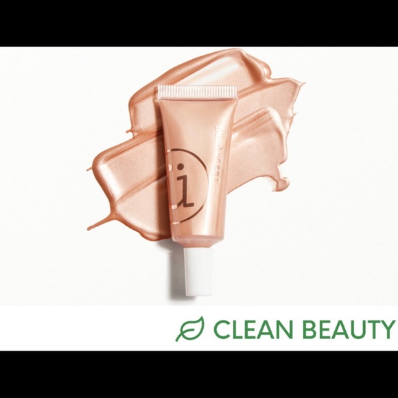 M2Ü NYC
Luminizer in Futurity - Picture 1 of 1